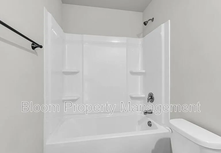 844 Lilyford Ln — Photo 25