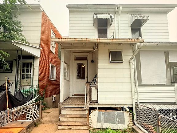 2nd image of 114 Patterson St