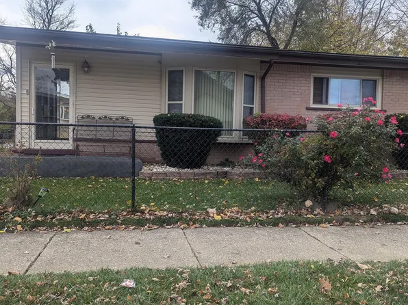 513 Moore St, Pontiac, MI 48342