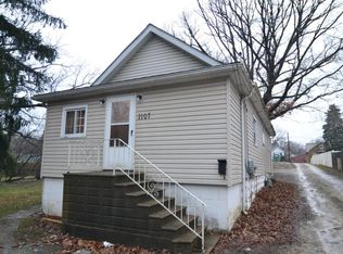 1107 Holmes Ave, Joliet, IL 60432