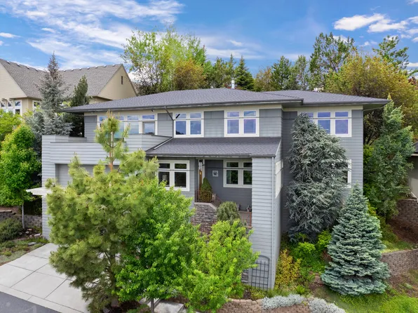 2439 NW 1st St, Bend, OR 97703