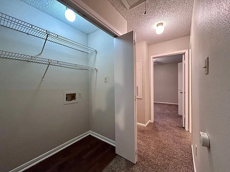 8908 Schick Rd — Photo 11