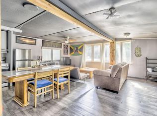 380 Martindale Rd #204, Nanaimo, BC V9P 1R7