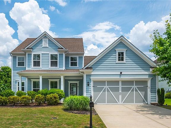 3rd image of 1117 Regal Hills Ln
