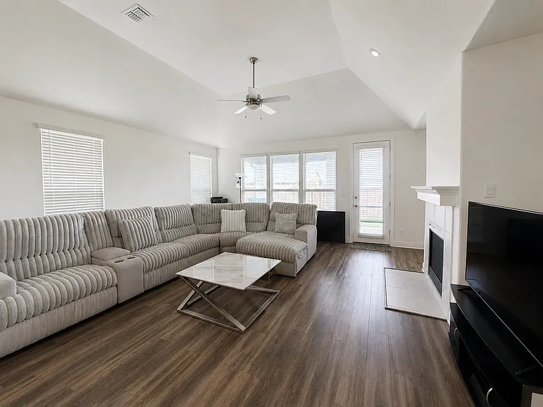 3598 Furrow Rd — Photo 8