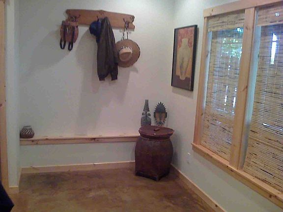 Spacious Entry