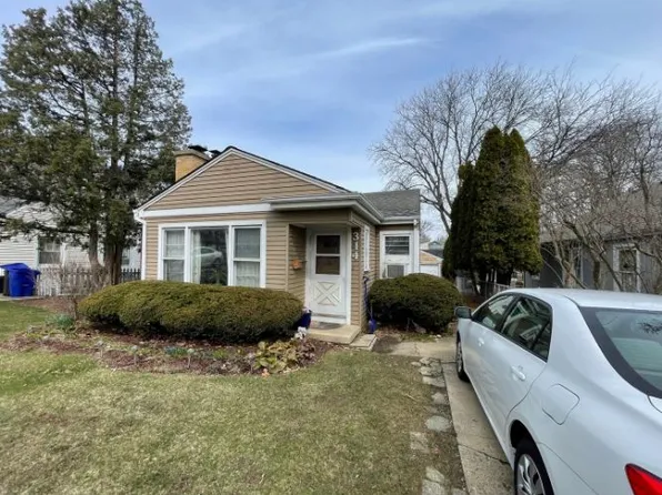 314 Hill Ave, Glen Ellyn, IL 60137