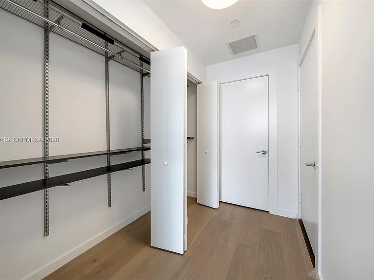 900 Biscayne Blvd — Photo 35