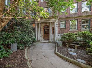 52 Garden St APT B2, Cambridge, MA 02138