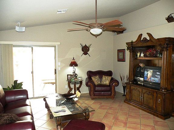 3rd image of 2424 N Creek Vista Dr