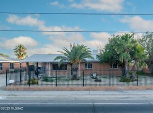 428 E Roger Rd, Tucson, AZ 85705