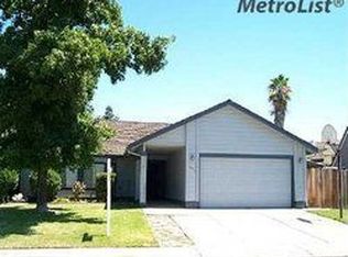 18948 N Wildwood Dr, Lockeford, CA 95237