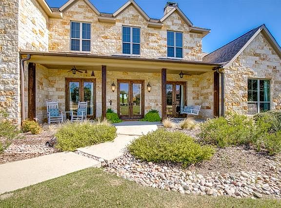 3rd image of 5165 Bear Claw Ln