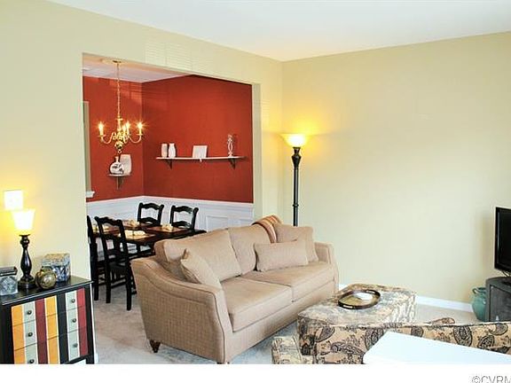 4th image of 9822 Magnolia Pointe Cir #9822