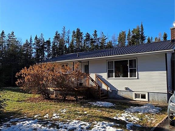 2nd image of 9 Cooks Lake Rd