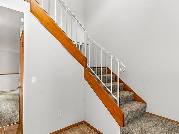 5th image of 11508 51st Ave NE Unit C
