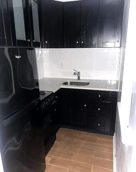520 E 88th St #1-B — Photo 3