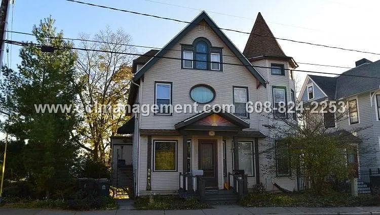 811 Spaight St #1 — Photo 1