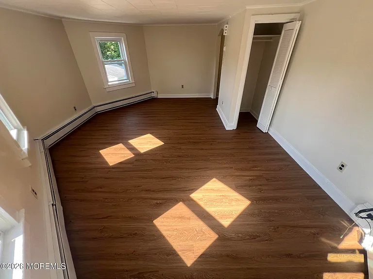 148 W Sylvania Ave #B — Photo 10