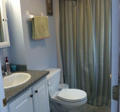 Downstairs Full Bath