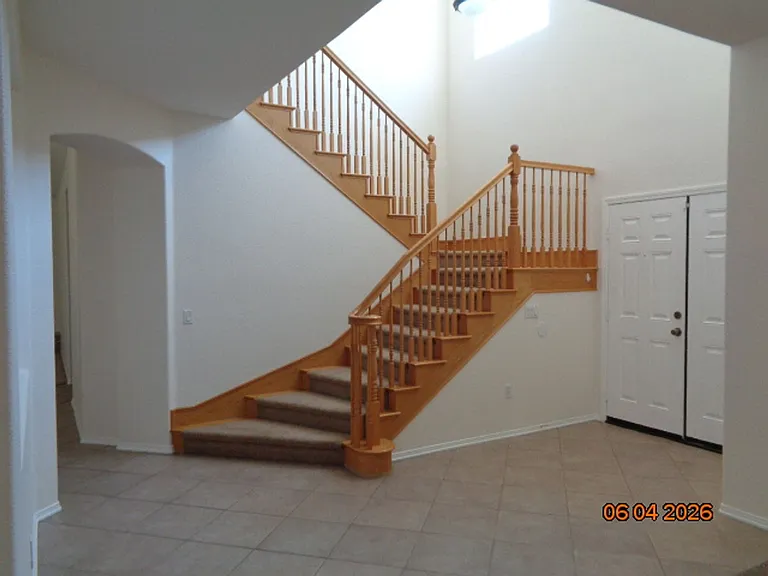 2045 W Avenue J #7 — Photo 5