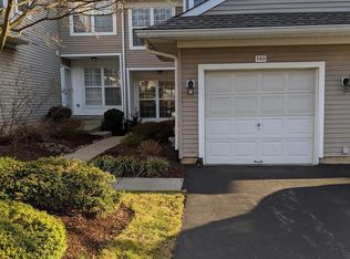 140 Huntingdon Ct, Phoenixville, PA 19460