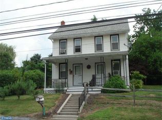 1055 Fritztown Rd, Sinking Spring, PA 19608