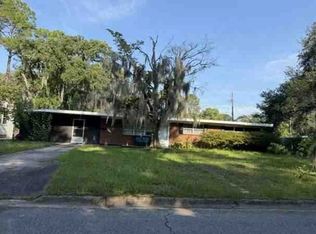 2242 Mason Dr, Savannah, GA 31404