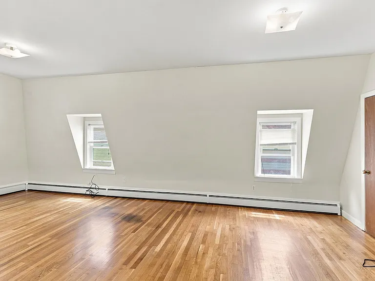 85 Parade St #3 — Photo 4