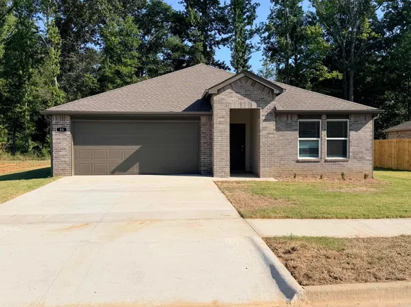 83 Wolfsbridge Loop, Cabot, AR 72023
