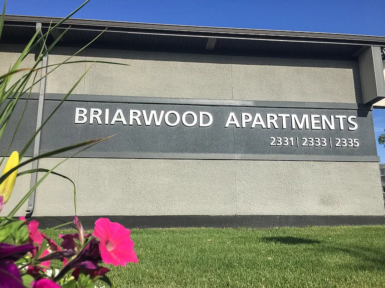 2331 Pembina Hwy — Photo 36