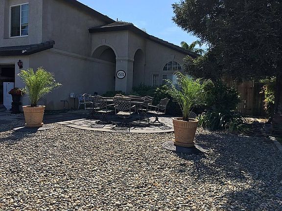 low maintenance front lawn.