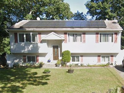 165 N 27th Street, Wheatley Heights, NY, 11798
