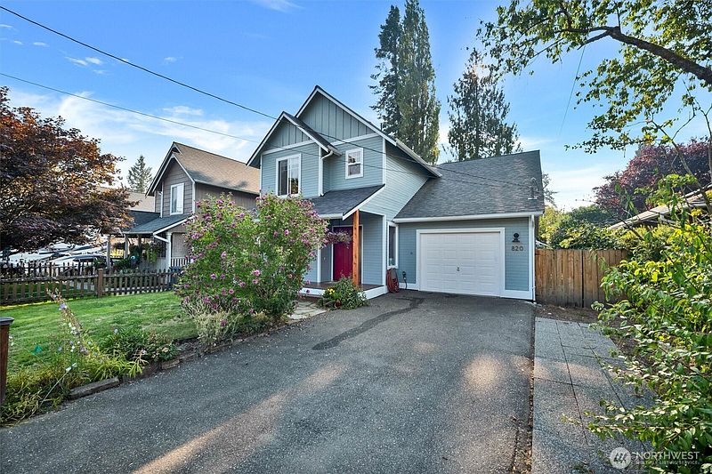 2nd image of 820 Mill Avenue