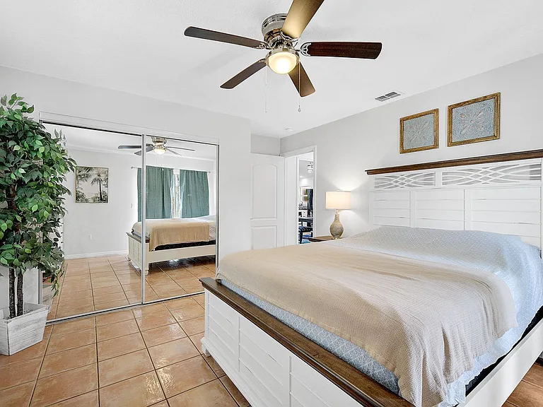 2828 Hope St — Photo 24