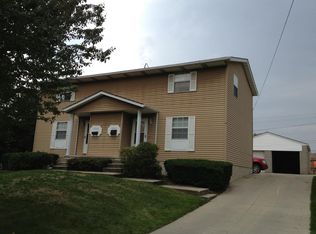 1884 Redwood Ave, Akron, OH 44301