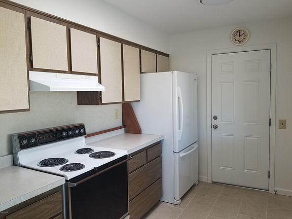 5th image of 10008 W Pineaire Dr