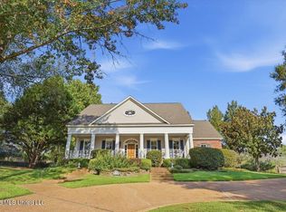 206 Persimmon Hl, Ridgeland, MS 39157