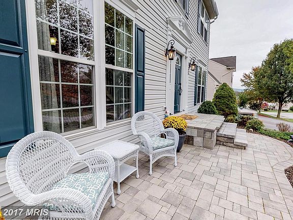 Paver patio to greet your guests