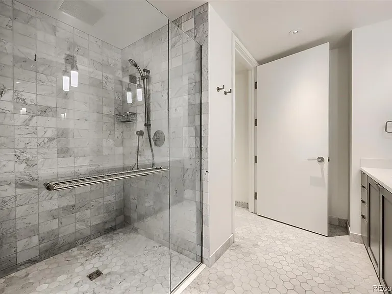 1750 Wewatta St #631 — Photo 14