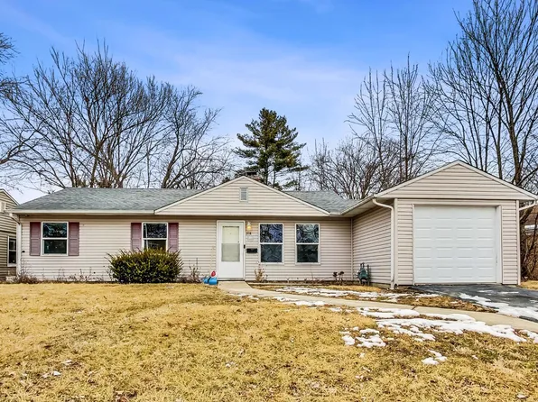 318 Marquette St, Park Forest, IL 60466