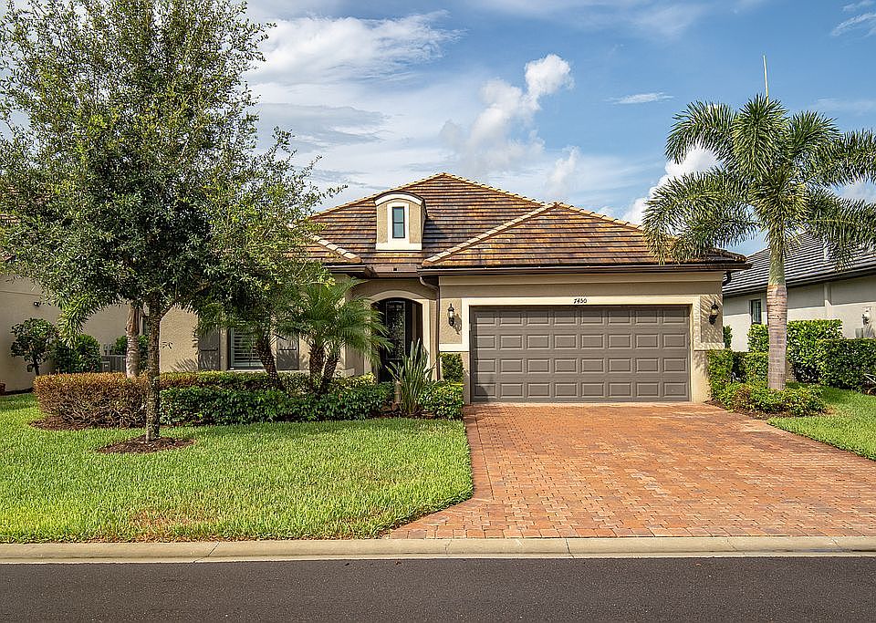 1st image of 7450 Winding Cypress Dr