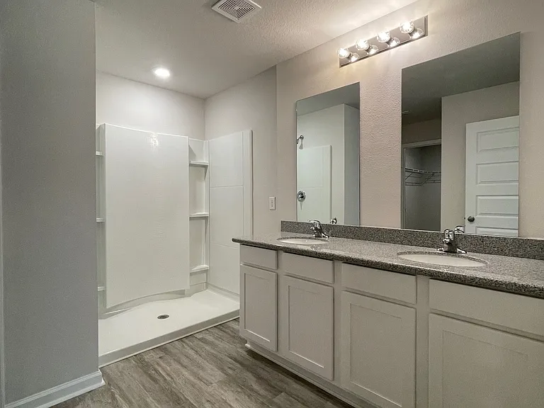 8661 Pathstone Blvd — Photo 17