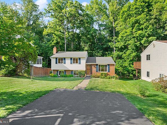 4th image of 8494 Summer Breeze Ln