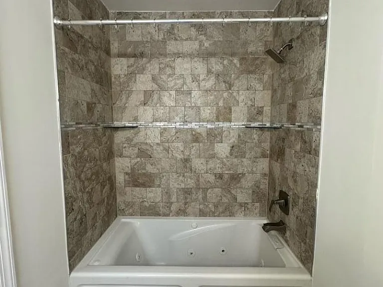 82 Sycamore Ct — Photo 13