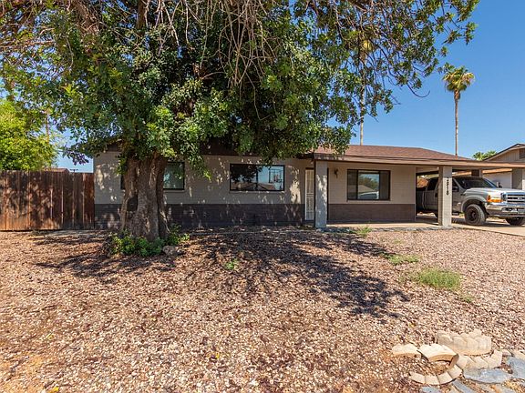 2nd image of 2918 W Corrine Dr