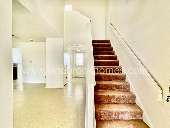 4th image of 2335 Santo Domingo Ct