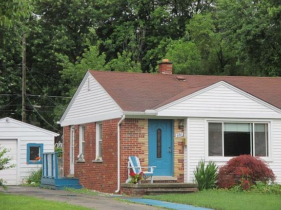 2nd image of 401 Harrington St