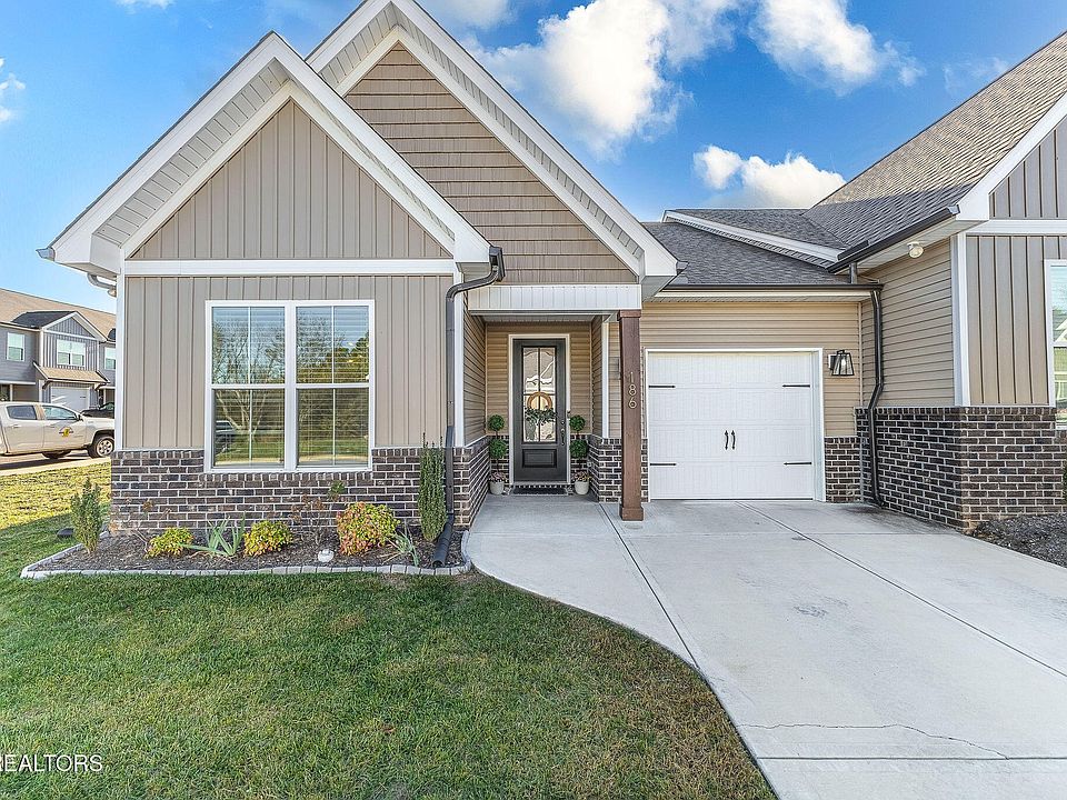1st image of 186 Gray Wolf Way