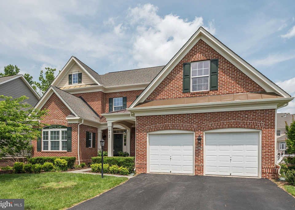 1st image of 44124 Riverpoint Dr